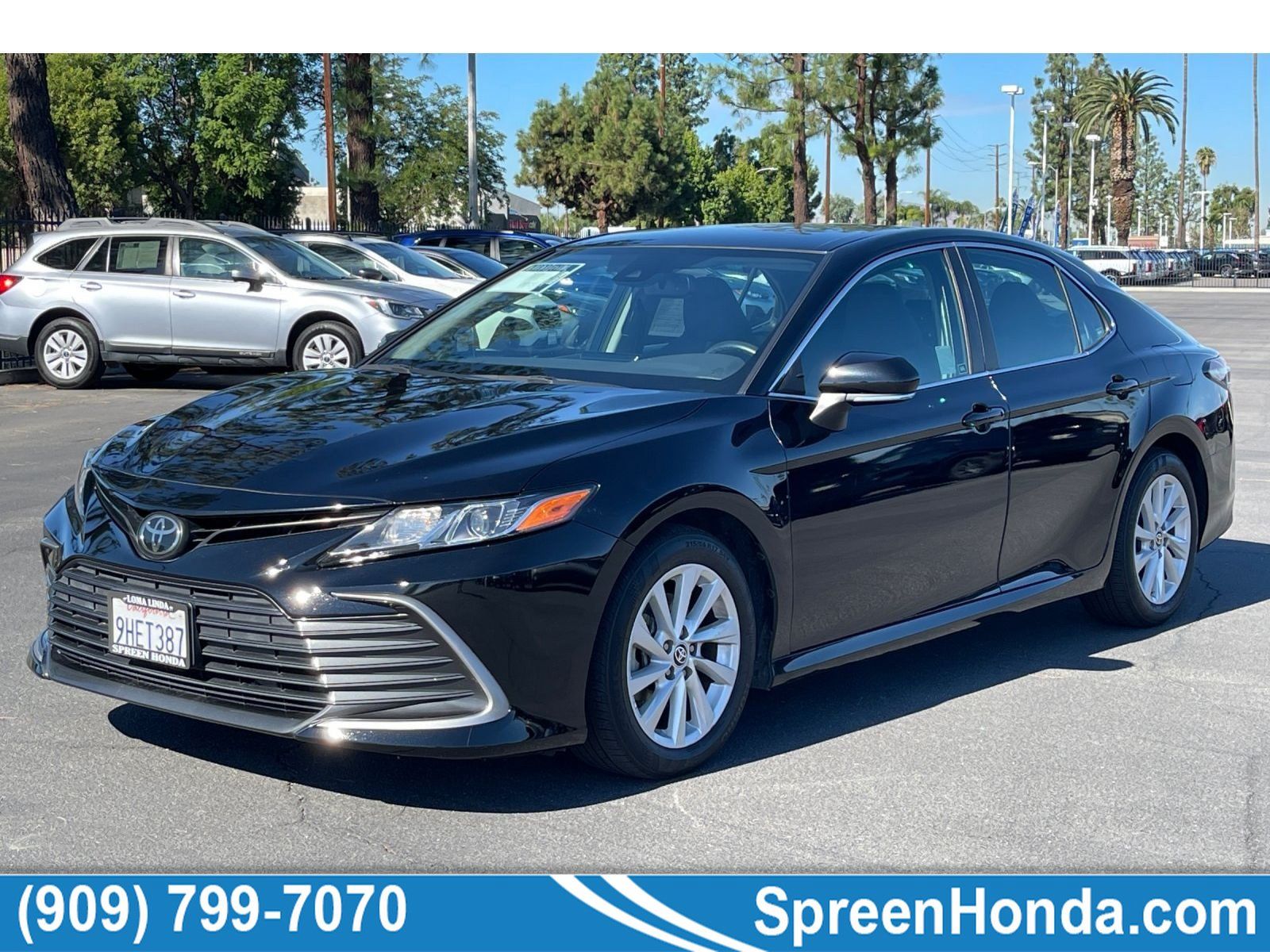 Used 2022 Toyota Camry LE w/ Convenience Package FWD image 1