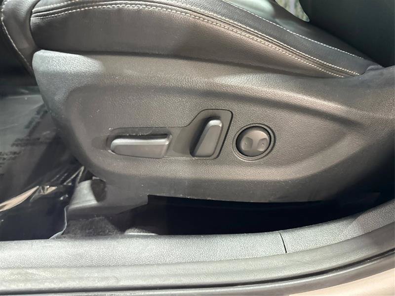 Used 2020 Kia Sportage S w/ S Premium Package FWD image 19
