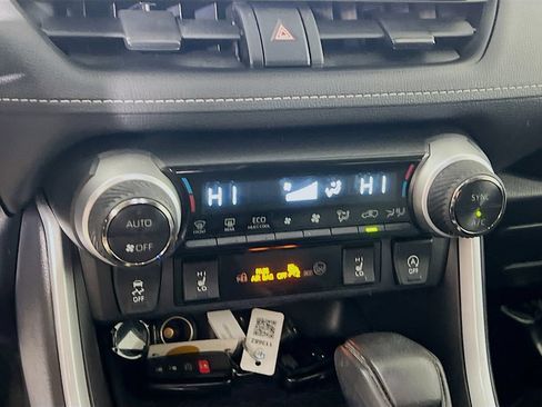 Certified 2024 Toyota RAV4 XLE w/ Convenience Package AWD/4WD image 14