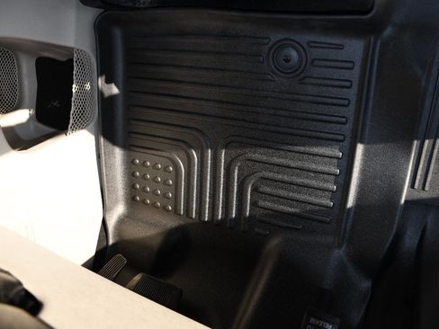 Used 2019 Dodge Grand Caravan SXT image 14