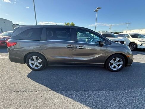 Used 2018 Honda Odyssey EX image 21