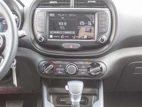 New 2025 Kia Soul LX w/ LX Technology Package image 29