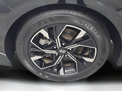 Used 2025 Hyundai Sonata SEL FWD image 40
