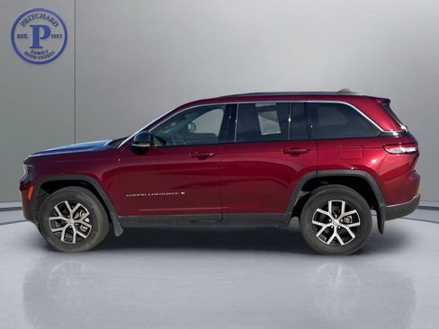 Used 2024 Jeep Grand Cherokee Limited w/ Luxury Tech Group II AWD/4WD image 4