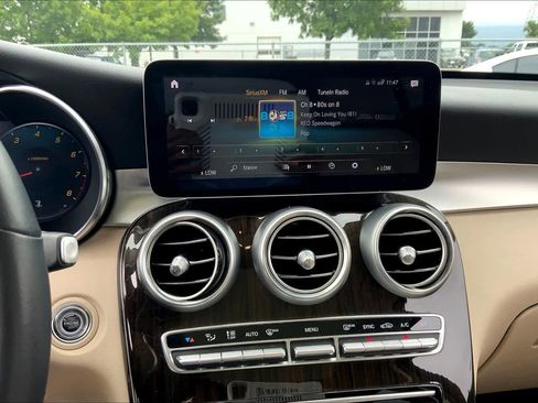 Certified 2021 Mercedes-Benz GLC 300 w/ Driver Assistance Package image 64