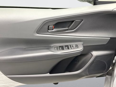 Used 2024 Toyota Prius LE image 9