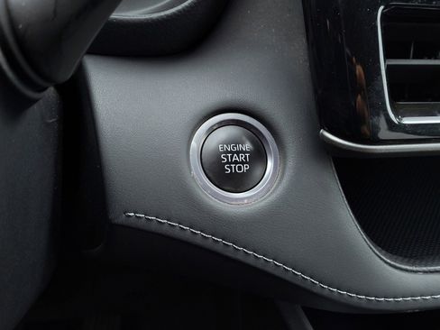 Certified 2024 Toyota Highlander LE image 21