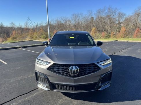 Used 2025 Acura MDX A-Spec image 8