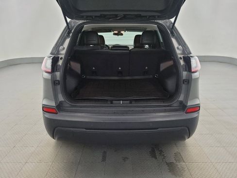 Used 2019 Jeep Cherokee Latitude Plus image 29