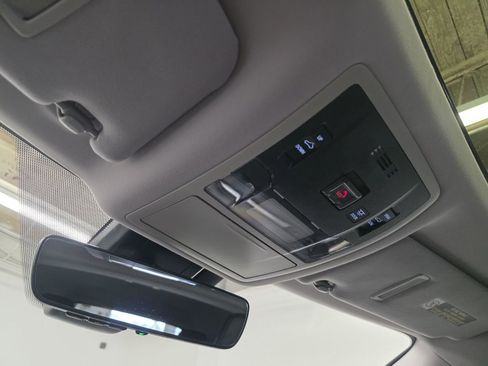 Used 2022 Lexus RX 450hL AWD w/ Premium Package image 39