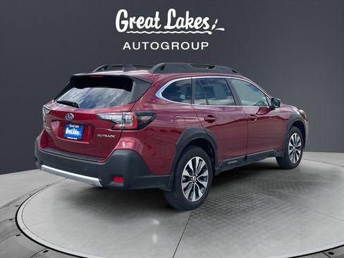 Used 2025 Subaru Outback Limited AWD/4WD image 5