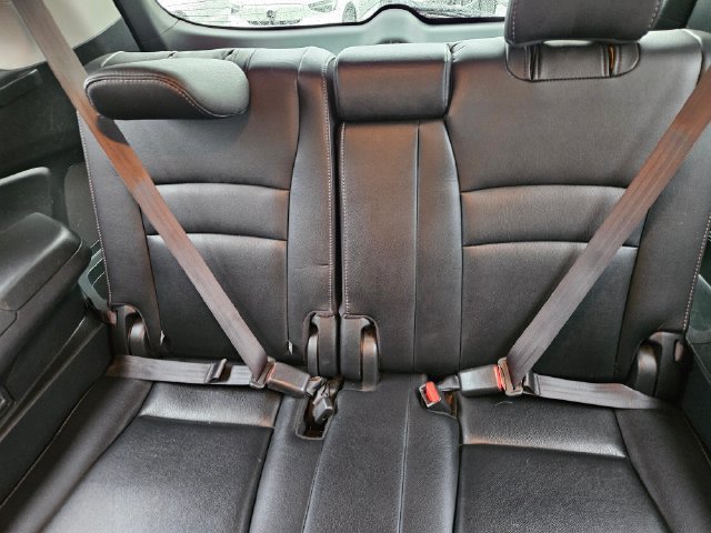 Used 2017 Honda Pilot EX-L image 16