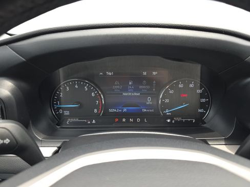 Used 2023 Ford Explorer XLT RWD image 19