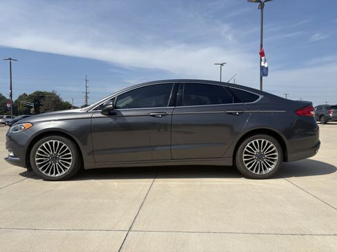 Used 2018 Ford Fusion Titanium AWD/4WD image 5