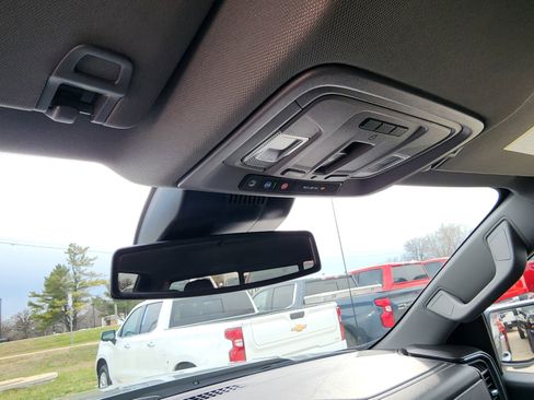 Used 2024 Chevrolet Silverado 1500 LTZ image 15