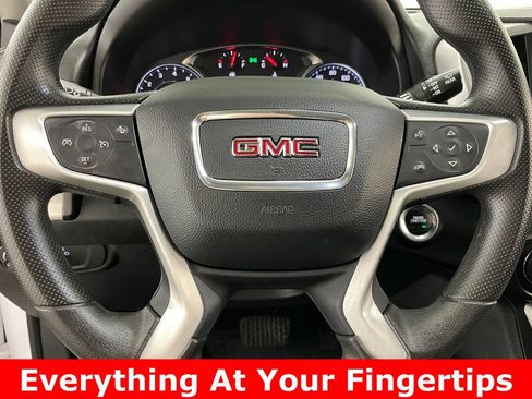 Certified 2022 GMC Terrain SLE w/ Driver Convenience Package FWD image 5