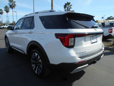 New 2026 Ford Explorer Platinum w/ LUX Leather Package image 7