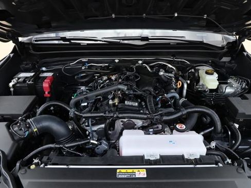New 2026 Toyota Tacoma SR AWD/4WD image 10