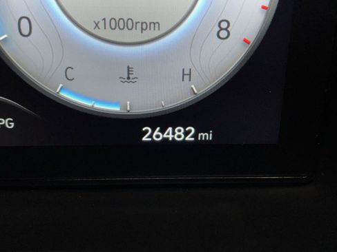 Used 2023 Hyundai Tucson Limited w/ Winter Package image 17