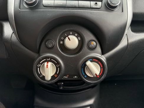 Used 2014 Nissan Versa Note SV image 20