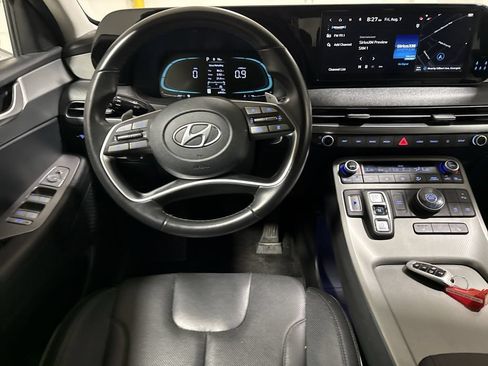 Used 2024 Hyundai Palisade SEL FWD image 11