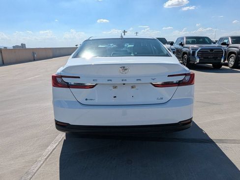 Used 2025 Toyota Camry LE FWD image 4
