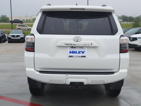 Used 2024 Toyota 4Runner SR5 Premium AWD/4WD image 4