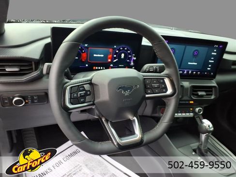 Used 2024 Ford Mustang EcoBoost image 21