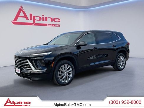 Used 2025 Buick Enclave Preferred image 1