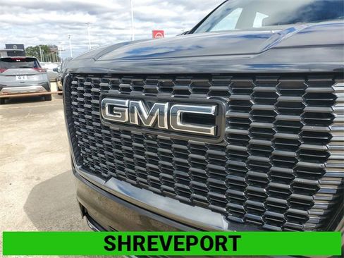 Certified 2024 GMC Yukon XL Denali Ultimate image 32