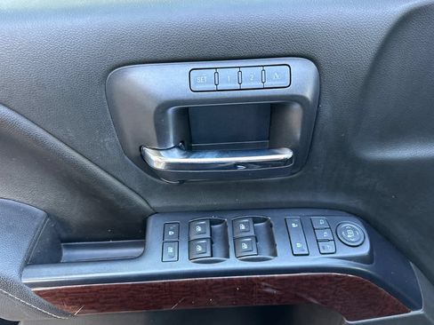 Used 2017 GMC Sierra 1500 SLT AWD/4WD image 12