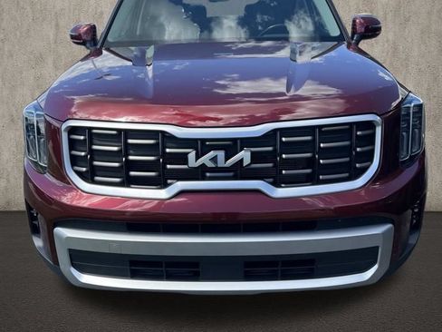 Used 2023 Kia Telluride S w/ S Sunroof Package AWD/4WD image 2