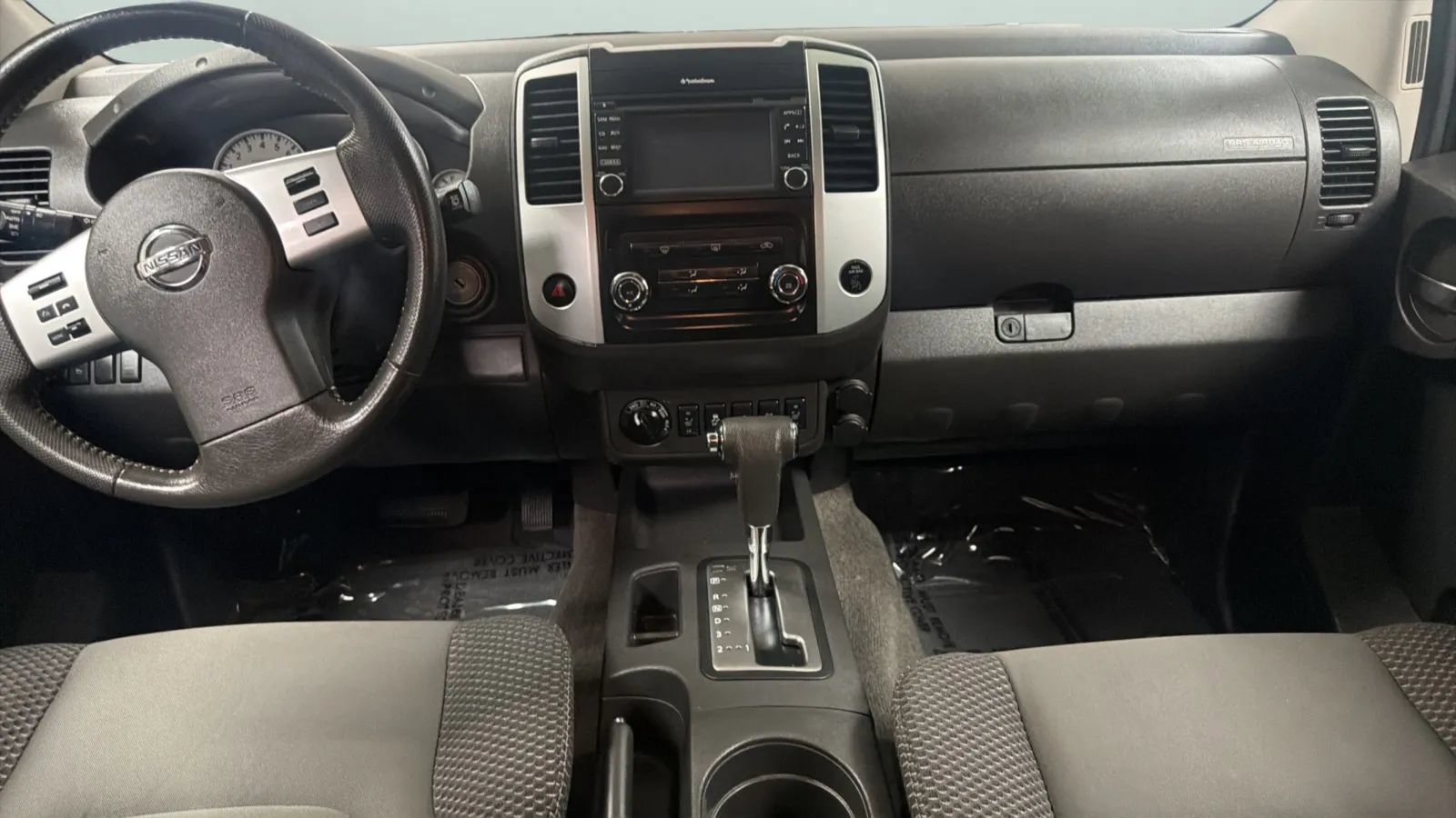 Used 2015 Nissan Xterra PRO-4X w/ Nevada Tow Package AWD/4WD image 15
