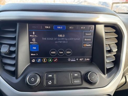 Used 2021 GMC Acadia SLT w/ Elevation Edition image 12