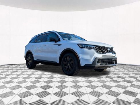 Used 2021 Kia Sorento S w/ Panoramic Sunroof Package image 17