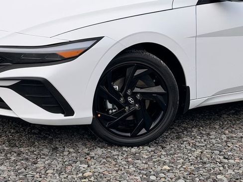 New 2026 Hyundai Elantra Sport FWD image 27