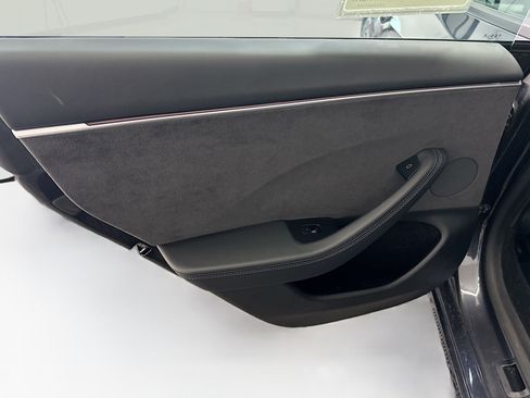 Used 2024 Tesla Model 3 Long Range AWD/4WD image 28