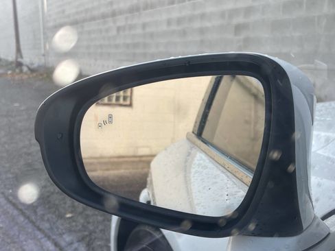 Used 2019 Lexus IS 300 image 6