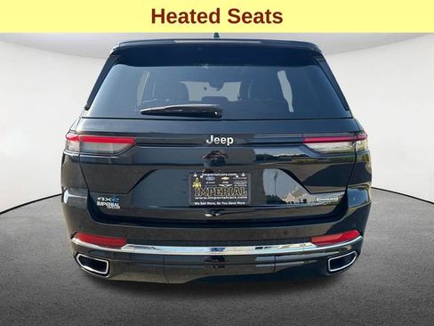 Used 2023 Jeep Grand Cherokee Overland image 12
