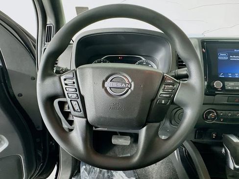 Used 2023 Nissan Frontier SV w/ Midnight Edition Package RWD image 13