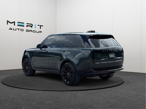 Used 2023 Land Rover Range Rover SE AWD/4WD image 7