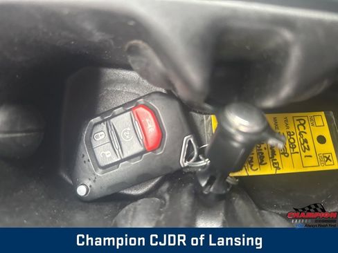 Used 2021 Jeep Wrangler Unlimited Rubicon w/ Cold Weather Group image 39