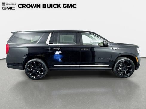 New 2026 GMC Yukon XL Denali AWD/4WD image 4