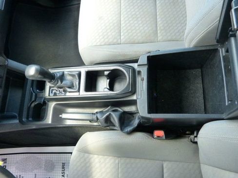 Used 2022 Toyota Tacoma SR RWD image 35