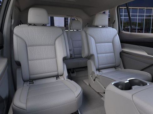 New 2026 Buick Enclave Avenir image 41