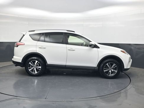 Used 2017 Toyota RAV4 XLE image 3