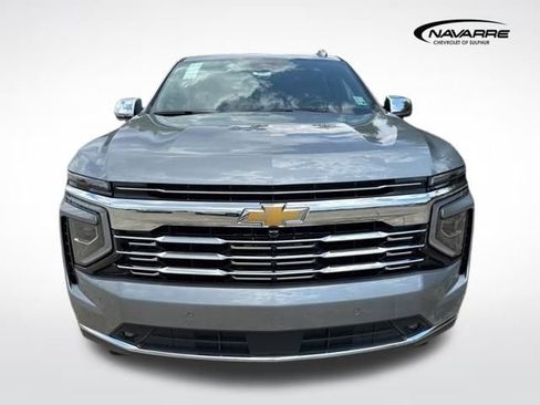 New 2025 Chevrolet Suburban Premier image 5