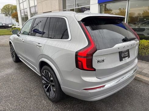 Used 2025 Volvo XC90 B6 Plus AWD/4WD image 3