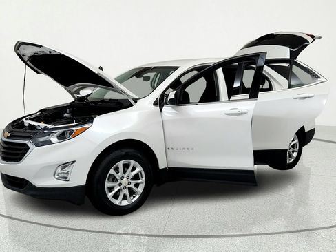 Used 2020 Chevrolet Equinox LT AWD/4WD image 9