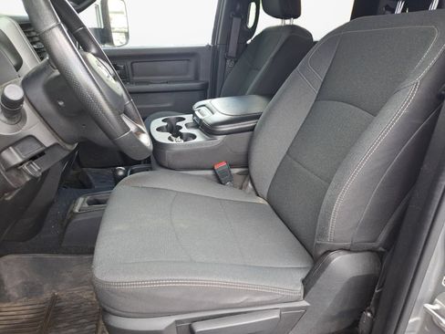 Used 2022 RAM 2500 Tradesman AWD/4WD image 8